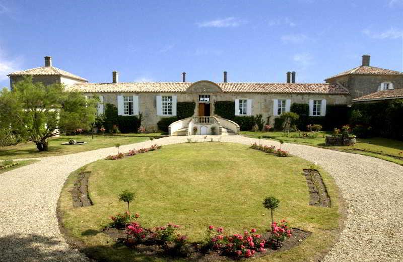 Hotel Du Chateau D'Arche, Grand Cru Classe De Sauternes Exterior photo